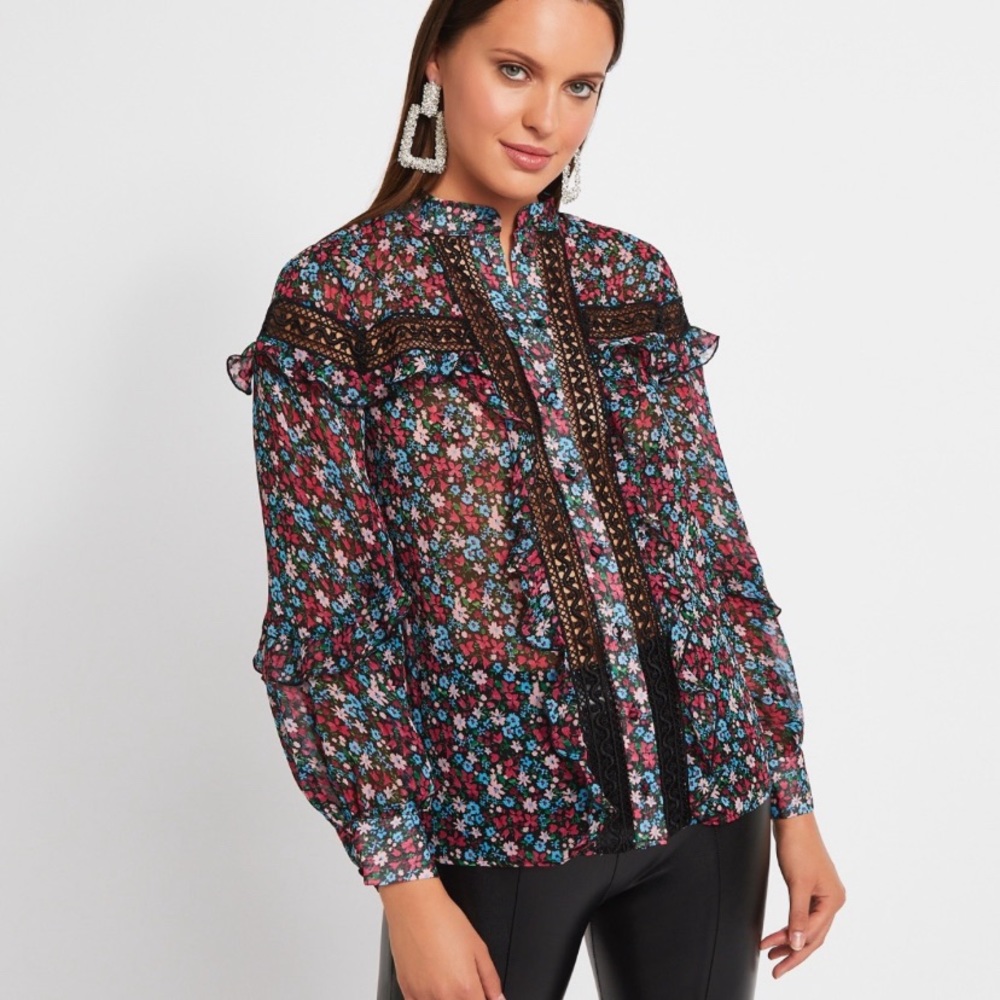 SAVIDA print ruffle and lace blouse. M